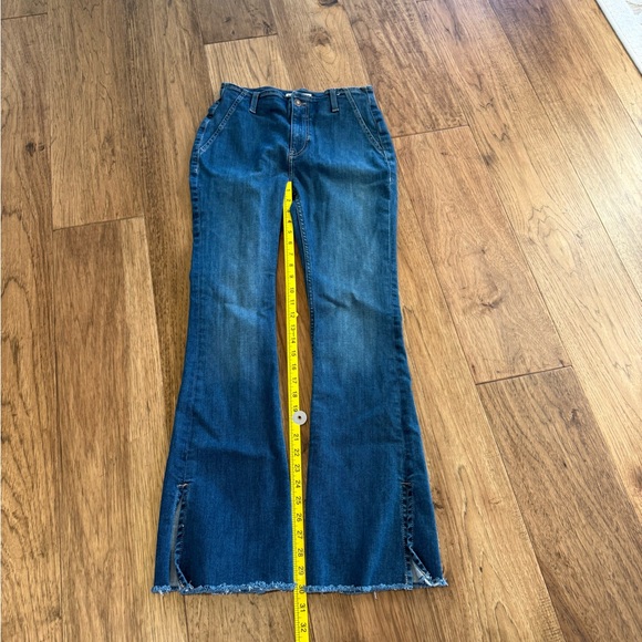 We The Free Level Up Slit Bootcut  Blue Jeans Size 29 - Picture 8 of 12